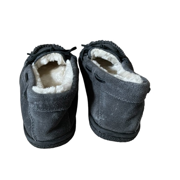 Minnetonka Camp Tie Moc Outdoor Indoor Slippers Women Charcoal Size 5 M Comfy - Picture 3 of 7
